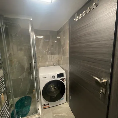 아파트 Luxury Menemeni 1 테살로니키